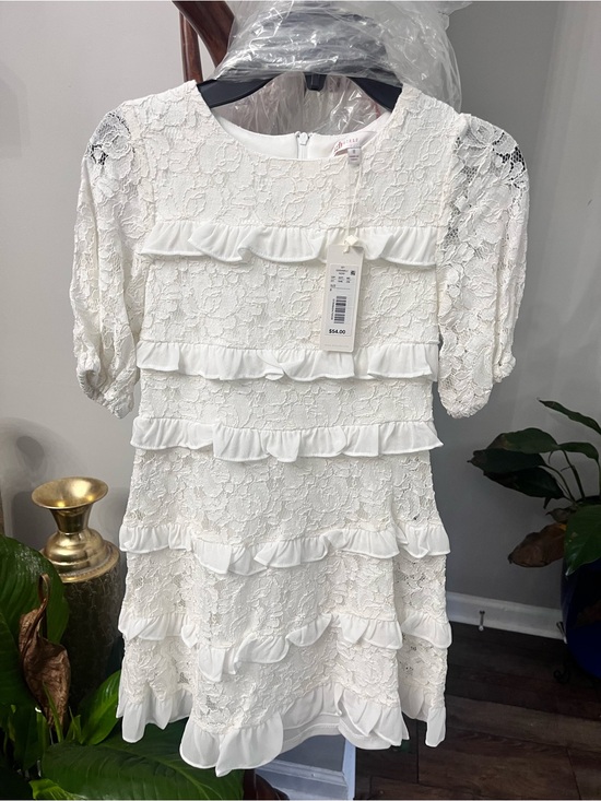 GB girls Other - GB girls White Lace Ruffle Dress